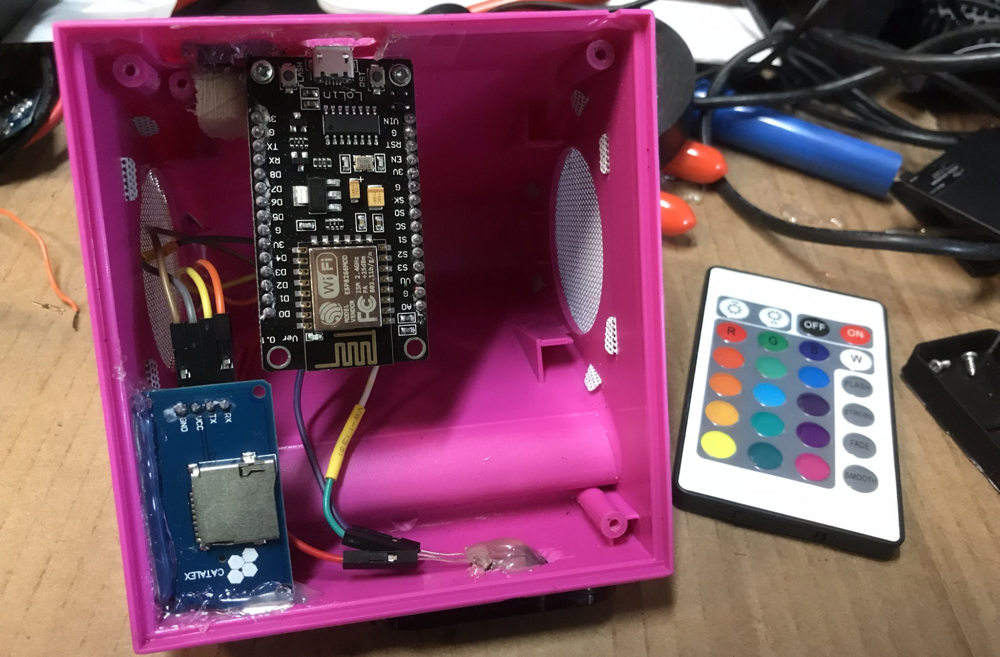 Tuning my 20m / 40m fan dipole royalfizzbin
